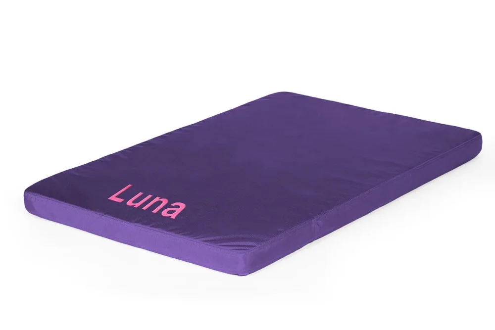embroidered crate pad